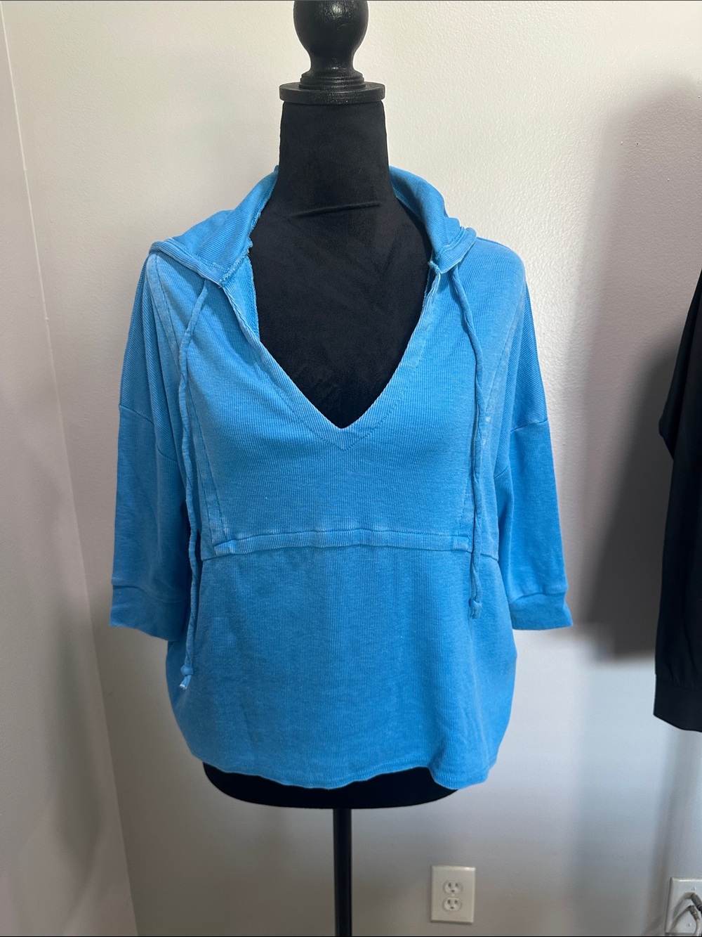 Chaser Bright Blue V-Neck Hooded Pullover